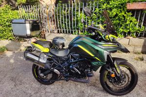 Benelli TRK 702 X 702X