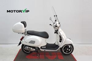 Piaggio Vespa 300 GTS Super DA 65 € AL MESE - SENZ