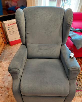 poltrona ortopedica reclinabile e alzapersona