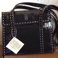 Borsa vintage nera lucida