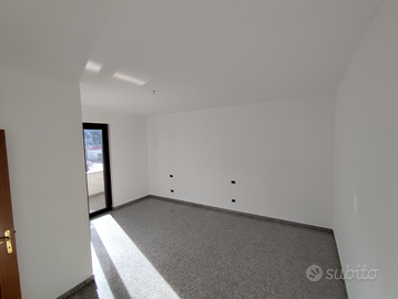 Intera proprietà in zona servitissima