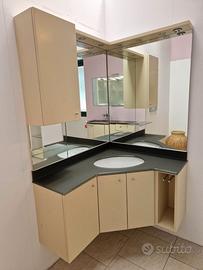 mobile bagno ad angolo