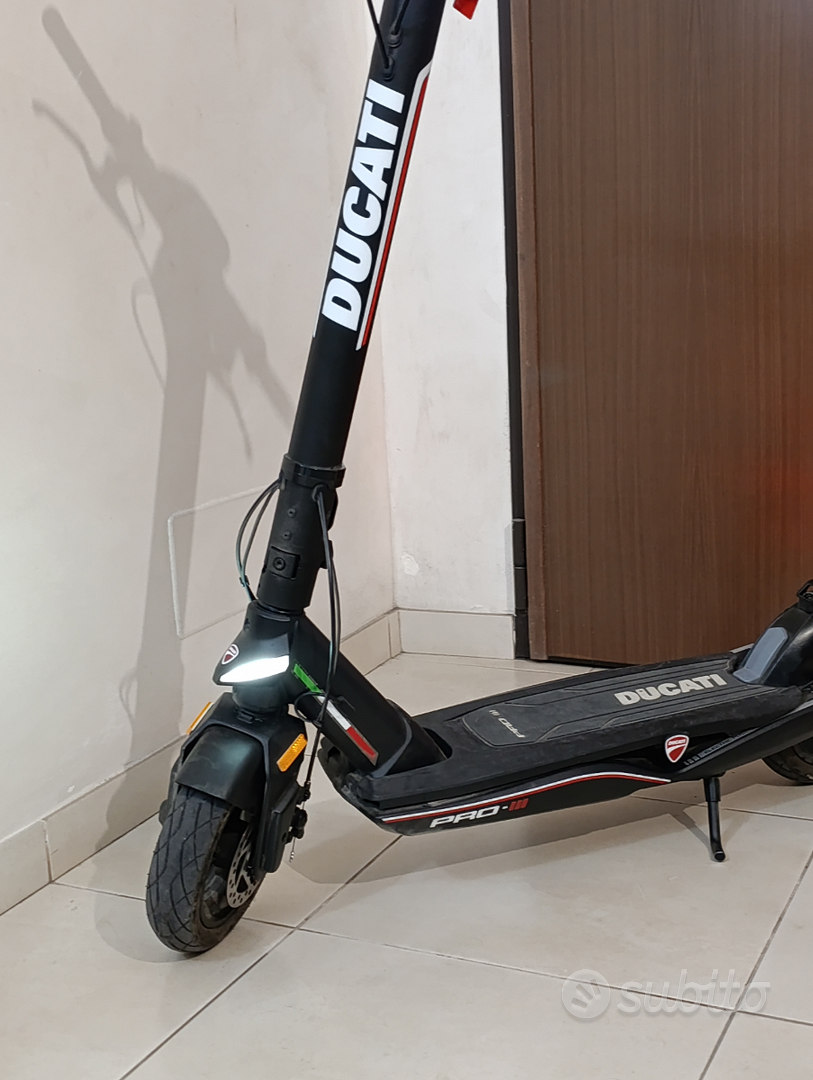 Monopattino Ducati Monopattino Elettrico Di Seconda Mano