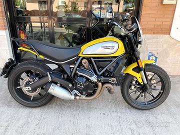 Ducati Scrambler 800 Icon - SOLO 4973 KM - PERMUTE