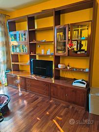 Libreria colore marrone