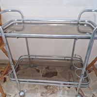 carrello in metallo