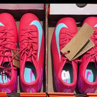 Scarpe da calcio Nike –NUOVE 42-42,5 tutte 2 a 60€