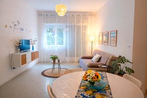 Il tuo angolo di pace tra giardino e sole Perla