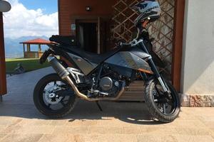 KTM 690 Supermoto - 2007