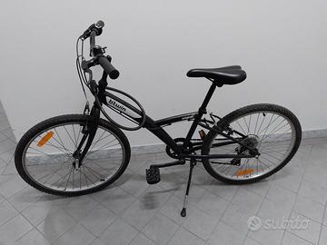 Bici mountan bike/trekking Btwin con ruote da 20''