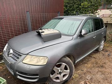 RICAMBI VW TUAREG 2.5 R5 axd