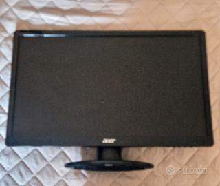 Monitor 22 pollici per computer 