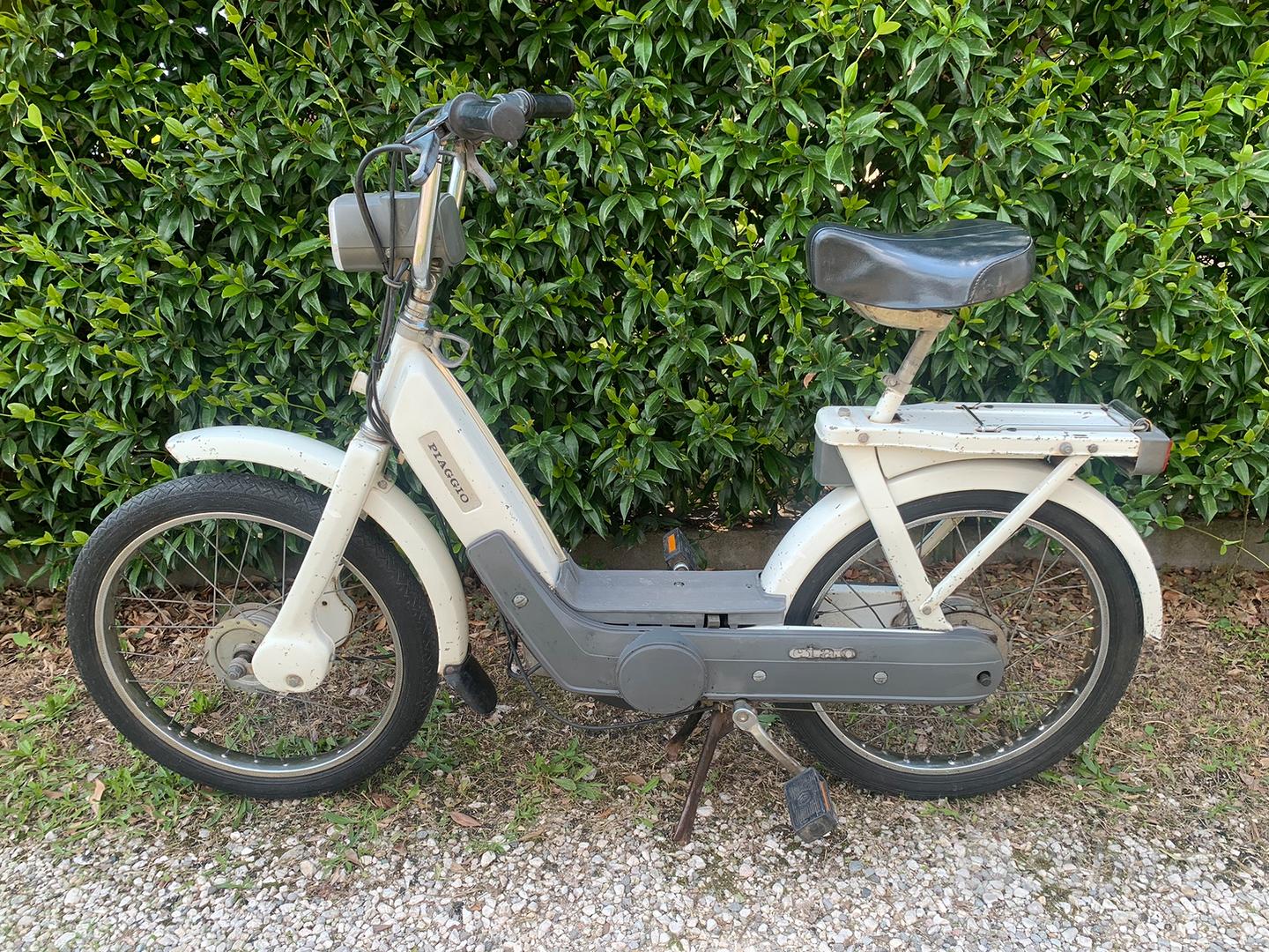 Moto Piaggio Vendo Ciao Px Piaggio Ciao Px Con Libretto Moto E