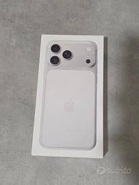 iPhone 17 pro max 256GB silver nuovo ancora chiuso