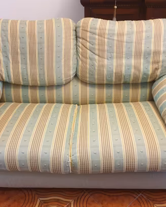 Divano + pouf