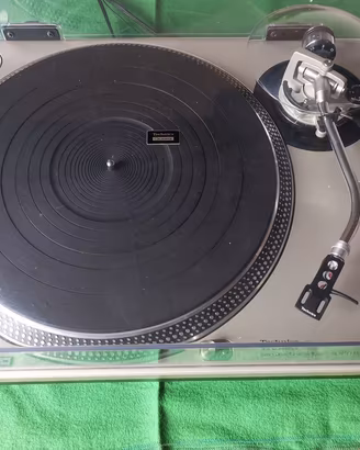 Giradischi Technics SL 1200 MK2