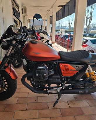 Moto Guzzi V9 BOBBER SPORT IN PROMO !!!