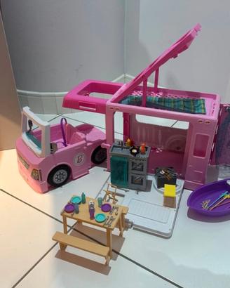 Camper dei sogni di Barbie 3 in 1