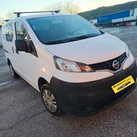 Nissan NV200 2015---1.5 Diesel Autocarro