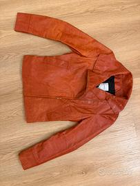 Vera pelle firmato Costume National