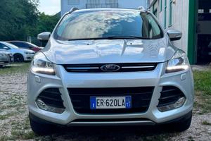 Ford Kuga 2.0 TDCI 163 CV 4WD Powershift Titanium