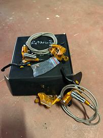 Freni hope tech3 V4 con tubi in treccia