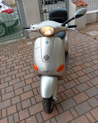 vespa et2