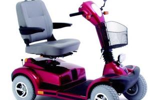 Scooter elettrico per anziani e disabili