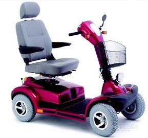 Scooter elettrico per anziani e disabili
