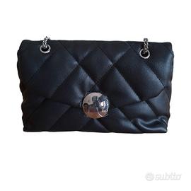 Borsetta nera similpelle 