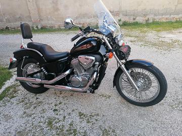 moto Honda VT 600 Shadow 