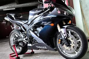 Yamaha R1 del 2005