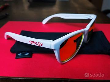 Occhiali da sole Oakley Frogskins 03-252  Polarizz