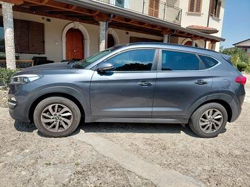 HYUNDAI Tucson 1.7 CRDi XPossible