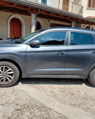 HYUNDAI Tucson 1.7 CRDi XPossible