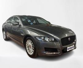 JAGUAR XF 2.0 D 180 CV aut. Prestige