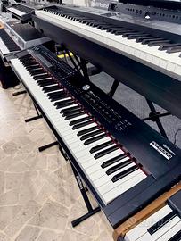 ROLAND RD-2000 EX