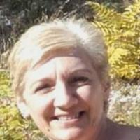 Cassiera,scaffalista,pulizie b&b