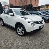 Nissan Juke 1.6 GPL Acenta
