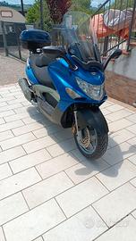 SCOOTER KYMCO 500