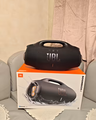 JBL Boombox 4 Black - Come nuova con Garanzia
