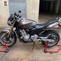 Hornet 600 anno 2006