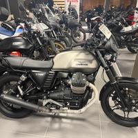 Moto Guzzi V7 II stone