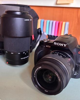 Kit Fotocamera Sony Alpha α230 (DSLR) con 2 Obiett