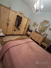 Camera da letto completa stile veneziano