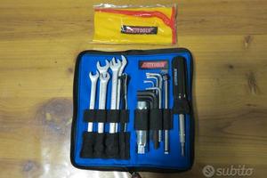 Kit attrezzi multiuso per Harley Davidson