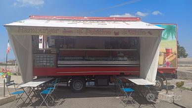 Food Truck attrezzatissimo