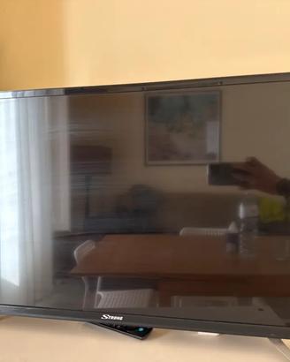 TV Strong 32”