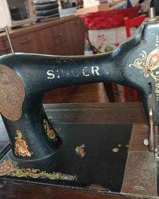 Singer 16K antica primi del '900 mobile a pedale  