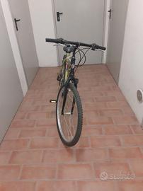 BICICLETTA UOMO 883 BLACKBULL